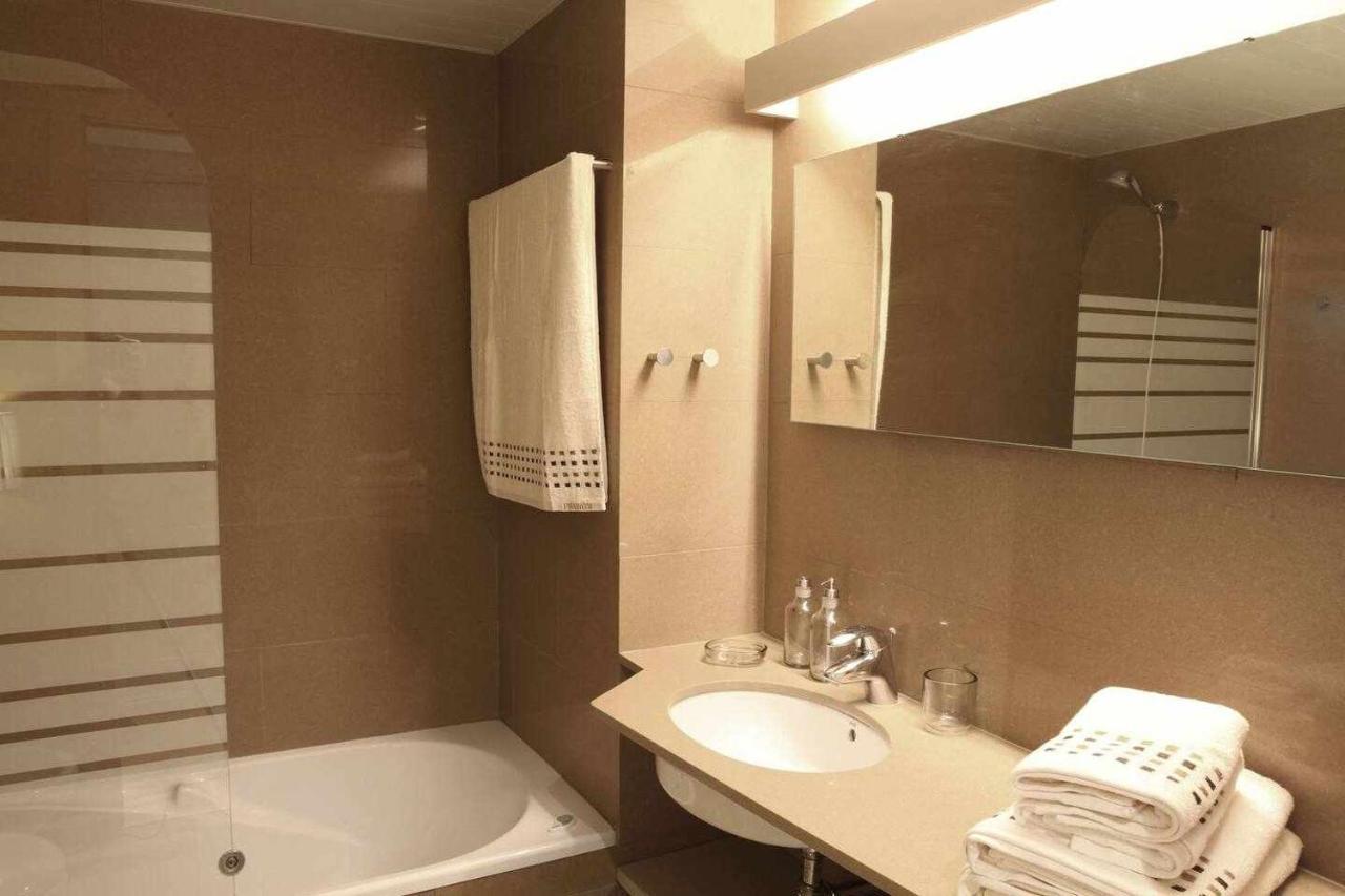 Passeig De Gracia Sun Apartament Balcony 2 Bedroo Barcelona Exterior photo